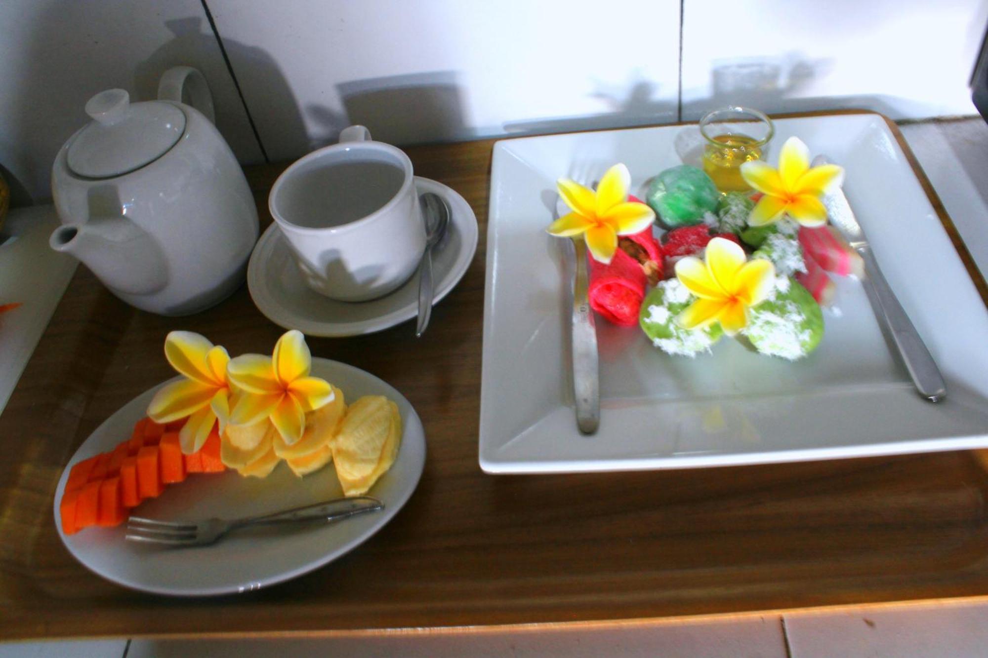 Asih Homestay Pemuteran Екстериор снимка