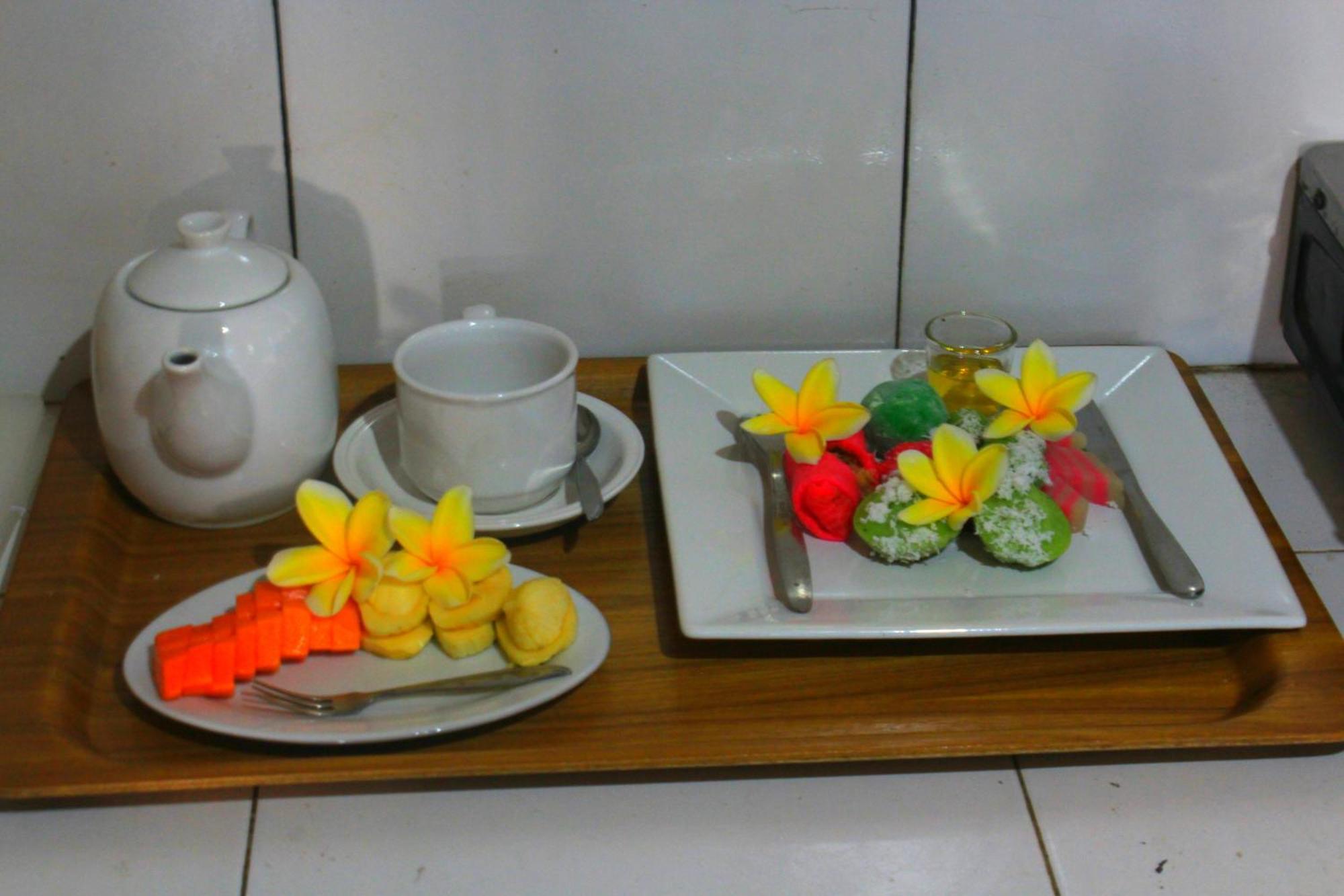 Asih Homestay Pemuteran Екстериор снимка