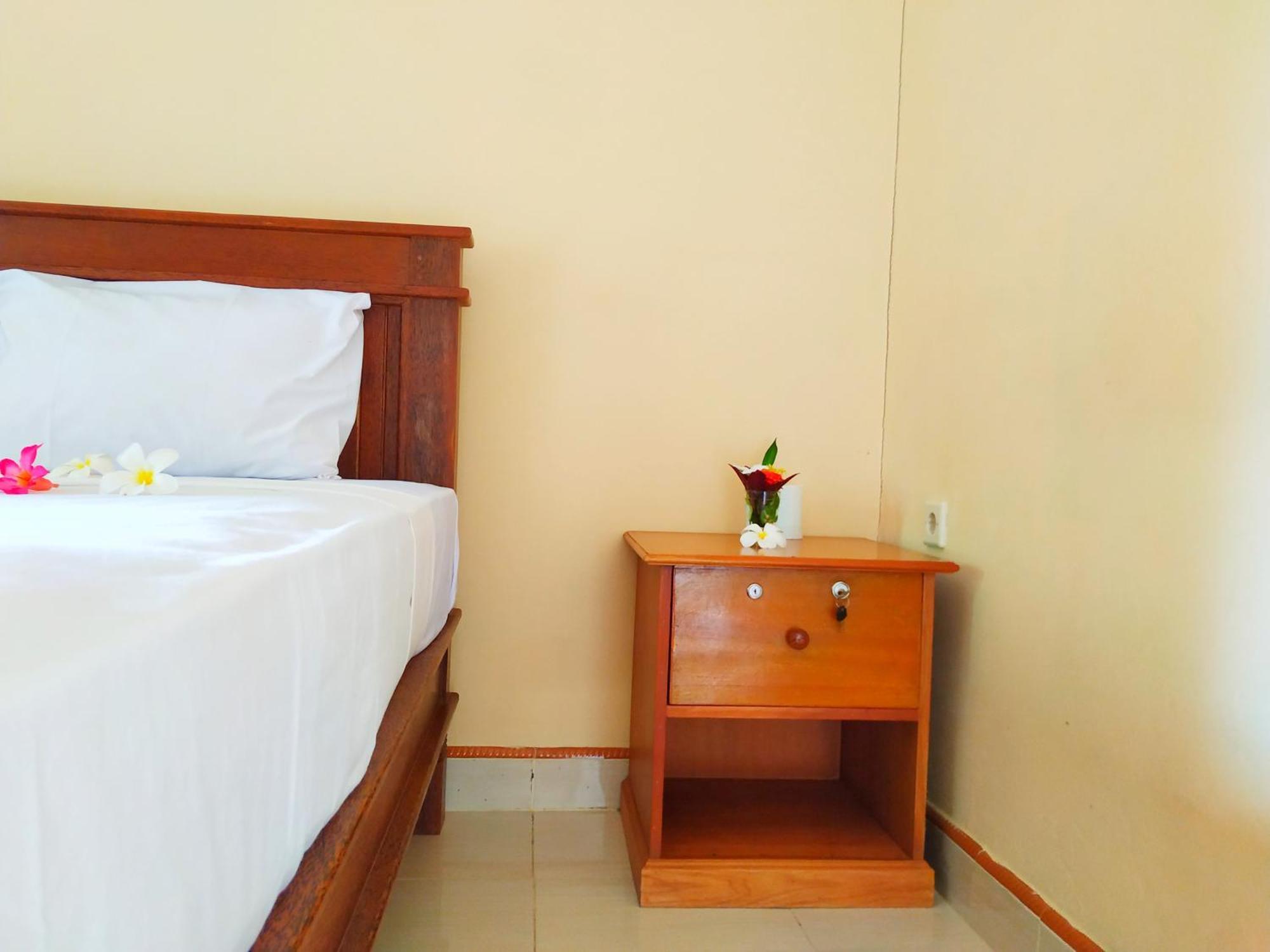 Asih Homestay Pemuteran Екстериор снимка