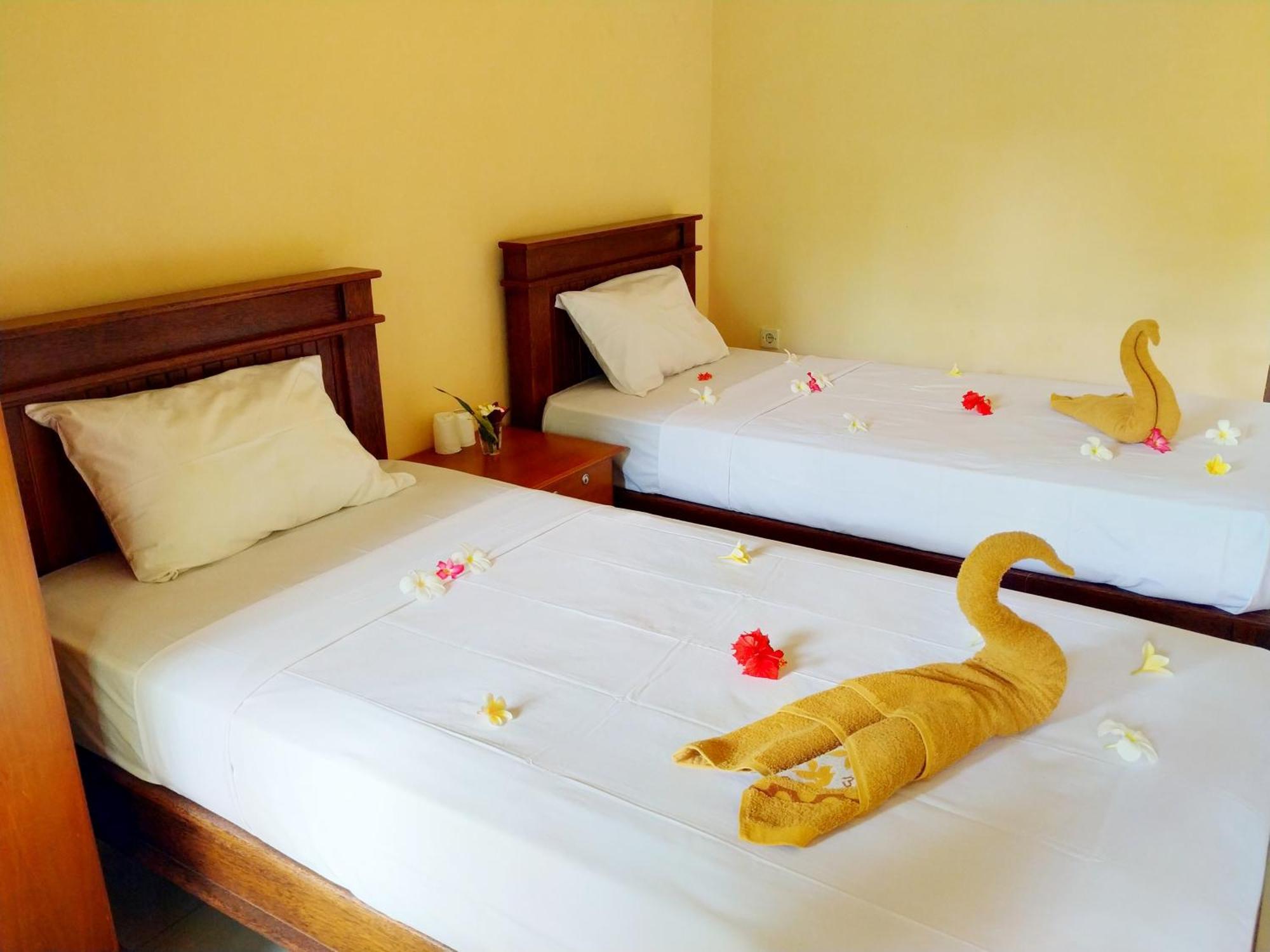 Asih Homestay Pemuteran Екстериор снимка