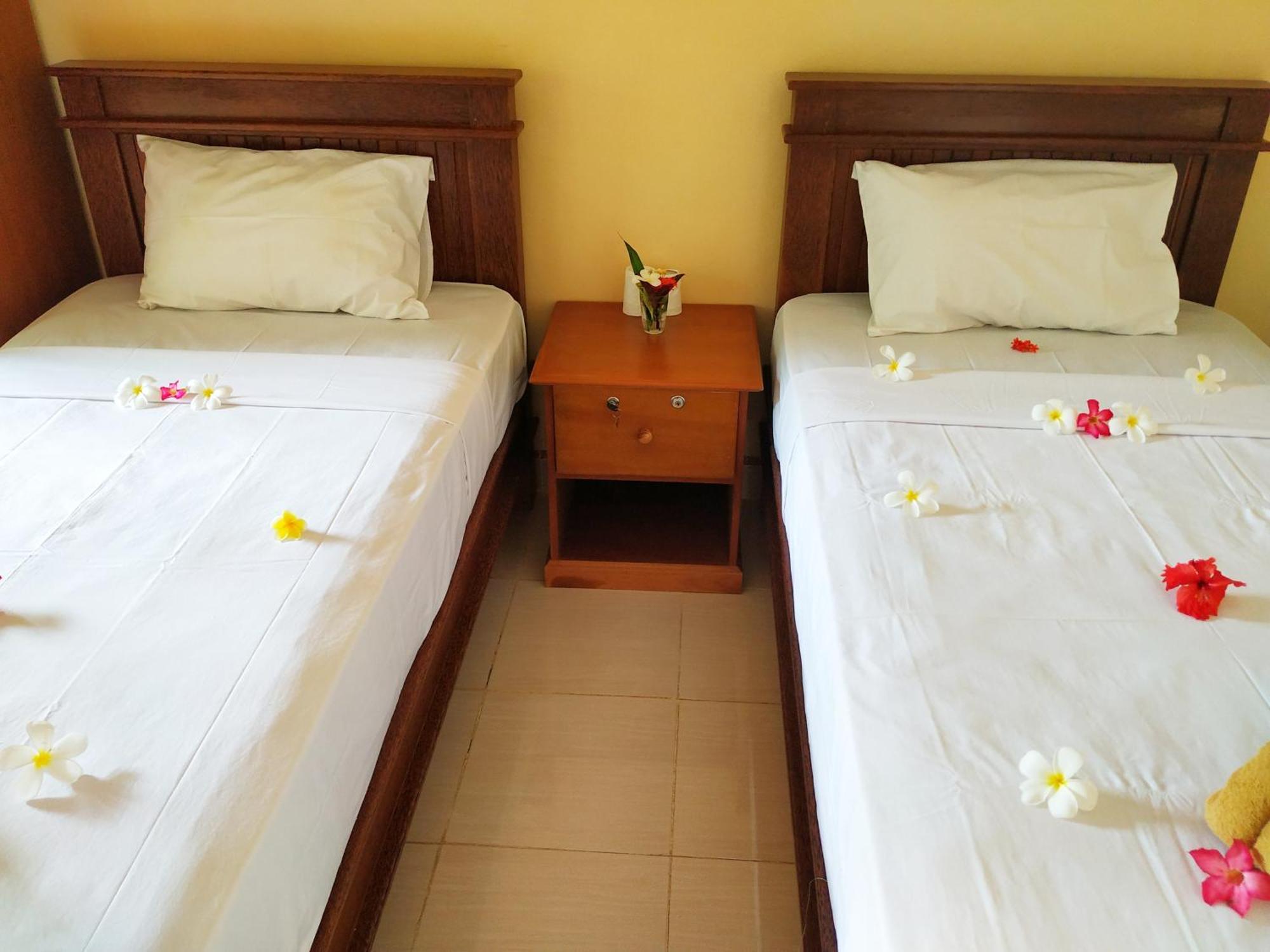 Asih Homestay Pemuteran Екстериор снимка