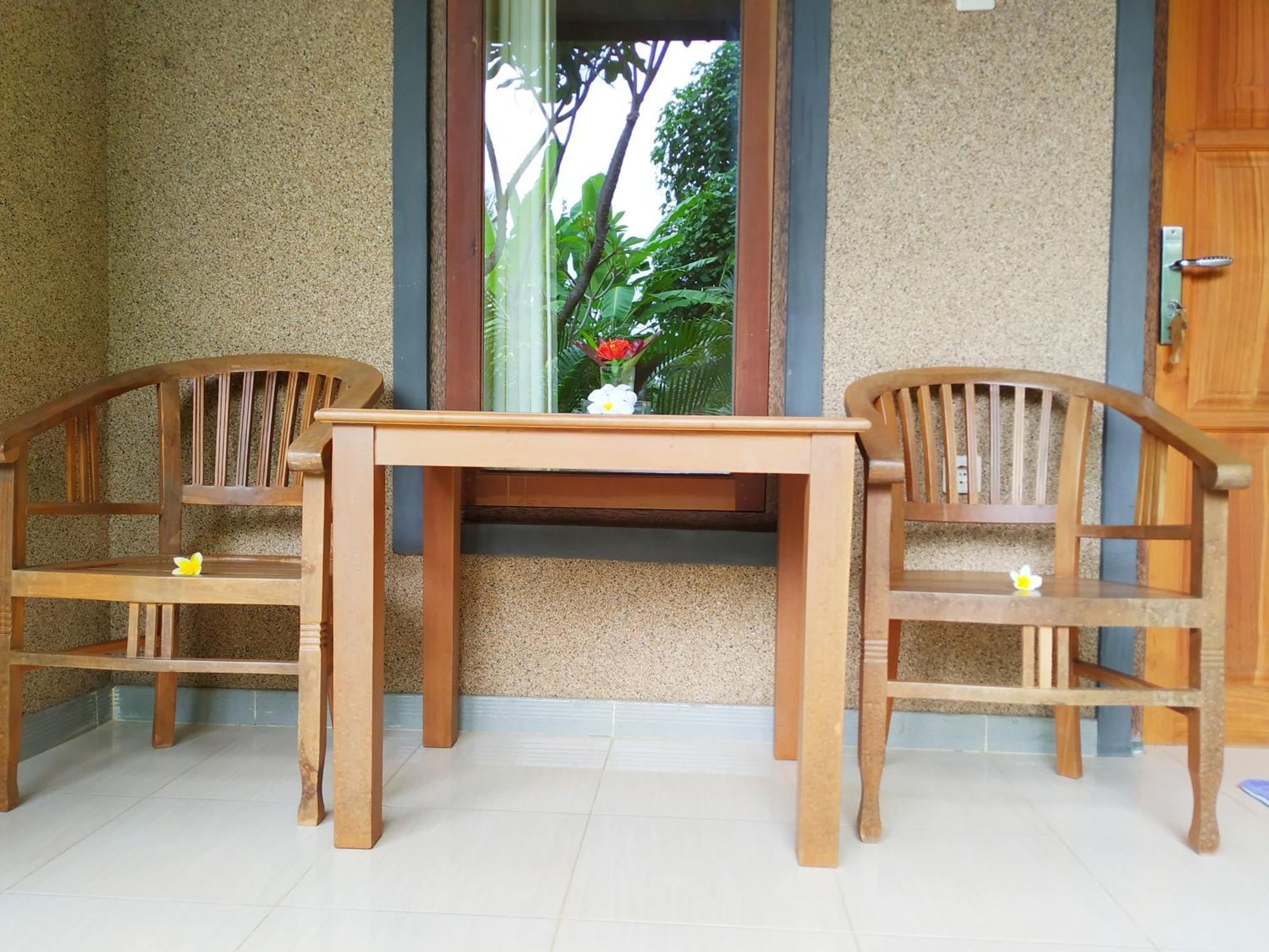 Asih Homestay Pemuteran Екстериор снимка