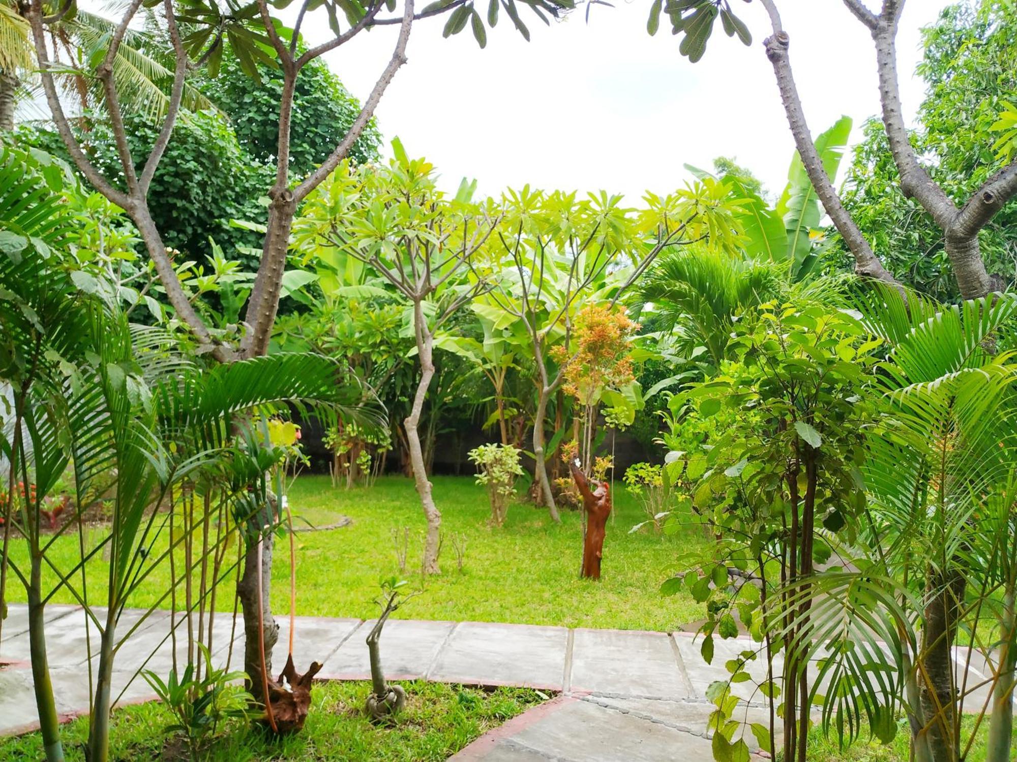 Asih Homestay Pemuteran Екстериор снимка
